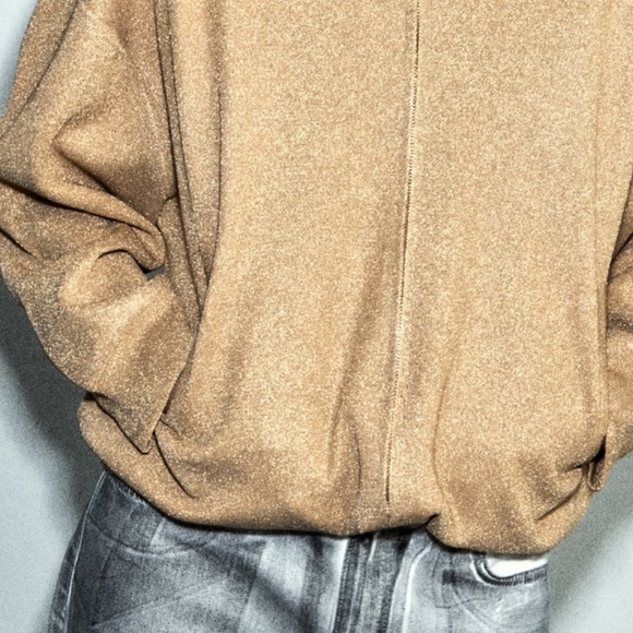 BOMBER JACKET KNITTED METALLIC YARN (NWT)

Size S 
NEW WITH TAG - Picture 2 of 6